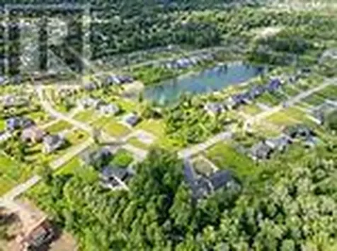 583 Shoreway Drive Ottawa ON K4P 0G3