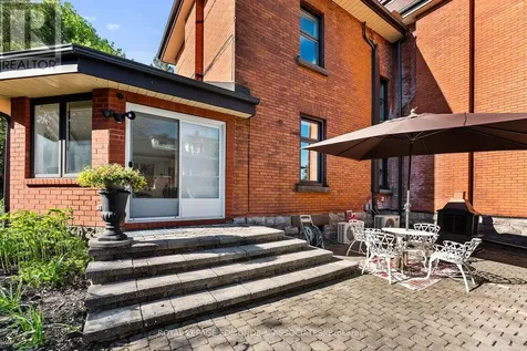 307 Maple Avenue Pembroke ON K8A 1L8