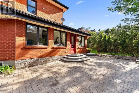 307 Maple Avenue Pembroke ON K8A 1L8