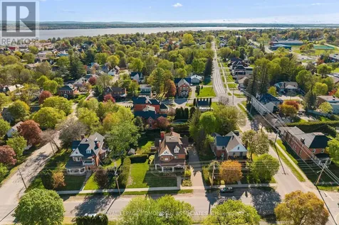 307 Maple Avenue Pembroke ON K8A 1L8