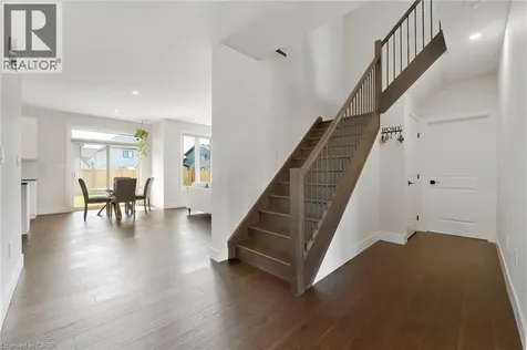 7266 Silver Creek Circle London ON N6P 0G9