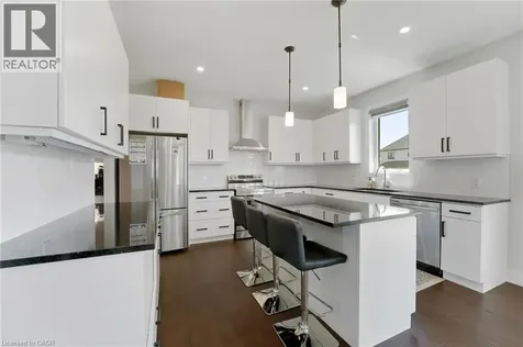 7266 Silver Creek Circle London ON N6P 0G9