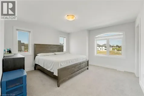 7266 Silver Creek Circle London ON N6P 0G9