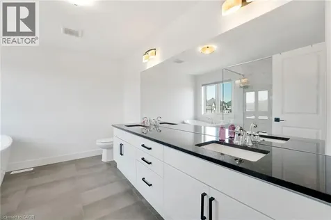 7266 Silver Creek Circle London ON N6P 0G9