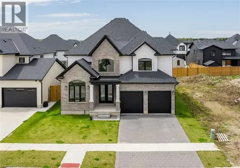 7266 Silver Creek Circle London ON N6P 0G9