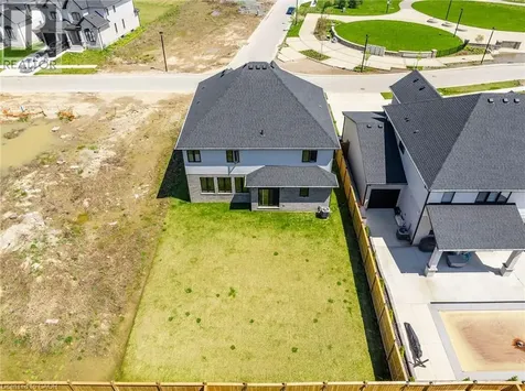 7266 Silver Creek Circle London ON N6P 0G9