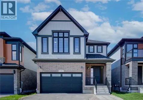 54 Jacob Detweiller Drive Kitchener ON N2P 0K7