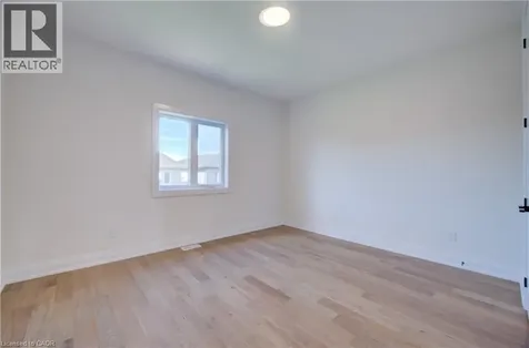54 Jacob Detweiller Drive Kitchener ON N2P 0K7