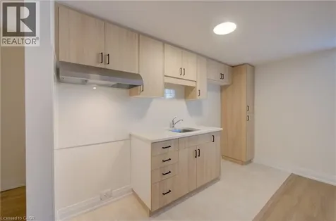 54 Jacob Detweiller Drive Kitchener ON N2P 0K7