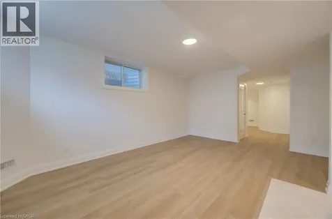 54 Jacob Detweiller Drive Kitchener ON N2P 0K7