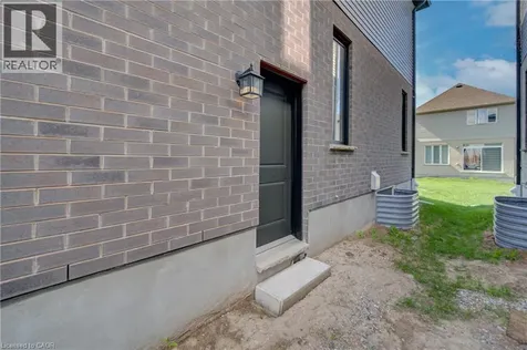 54 Jacob Detweiller Drive Kitchener ON N2P 0K7