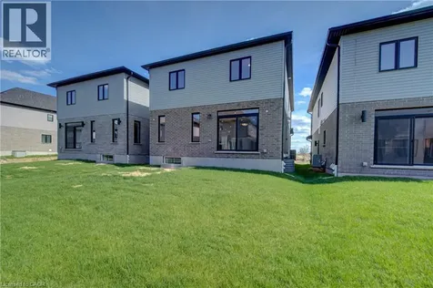 54 Jacob Detweiller Drive Kitchener ON N2P 0K7
