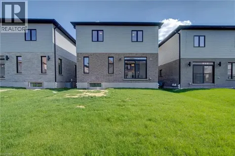 54 Jacob Detweiller Drive Kitchener ON N2P 0K7