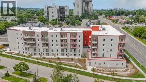 301 Westmount Road West Kitchener ON N2M 5M9