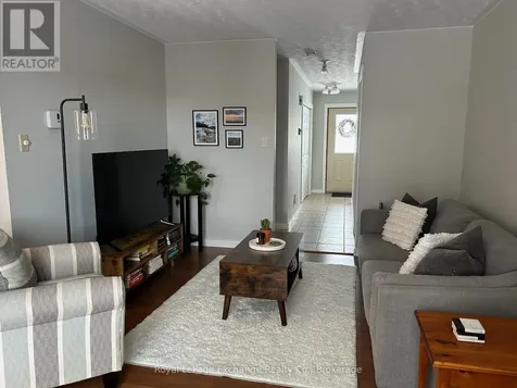 792 Mackendrick Drive Kincardine ON N2Z 3A5
