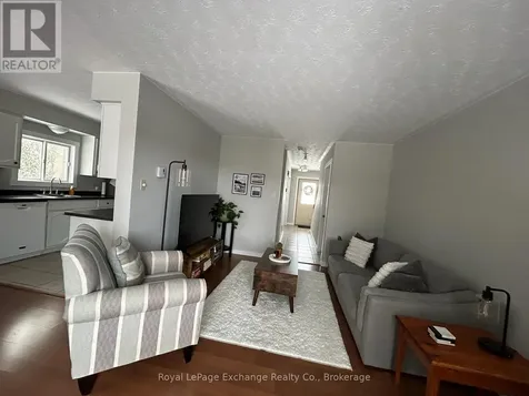 792 Mackendrick Drive Kincardine ON N2Z 3A5