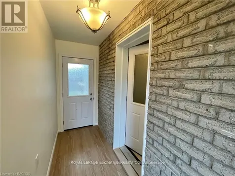 792 Mackendrick Drive Kincardine ON N2Z 3A5