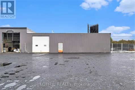 6682 Bank Street Ottawa ON K0A 2P0