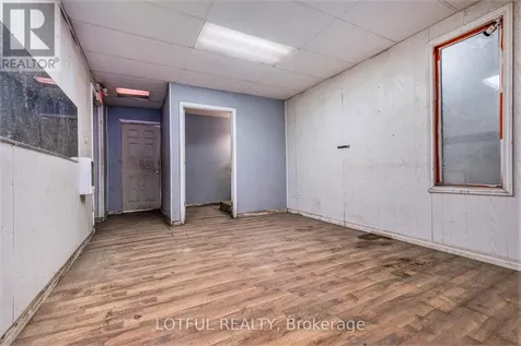 6682 Bank Street Ottawa ON K0A 2P0