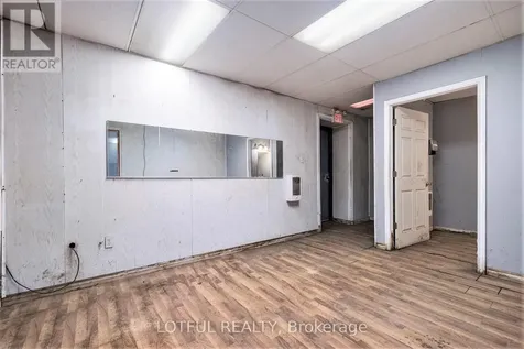 6682 Bank Street Ottawa ON K0A 2P0