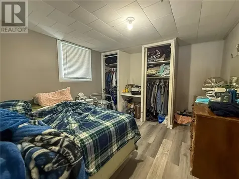 381 Bessie Avenue Sudbury ON P3C 4H6