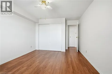 9 Bonheur Court Brantford ON N3P 1Z5