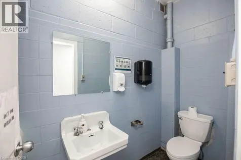 42 Niagara Street Hamilton ON L8L 6A2