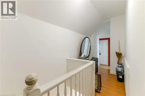 126 Tisdale Street North Hamilton ON L8L 5M6