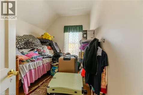 126 Tisdale Street North Hamilton ON L8L 5M6
