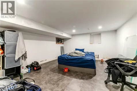126 Tisdale Street North Hamilton ON L8L 5M6