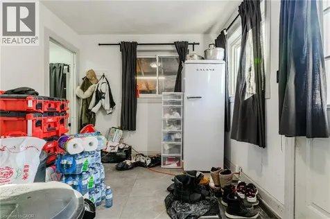 126 Tisdale Street North Hamilton ON L8L 5M6