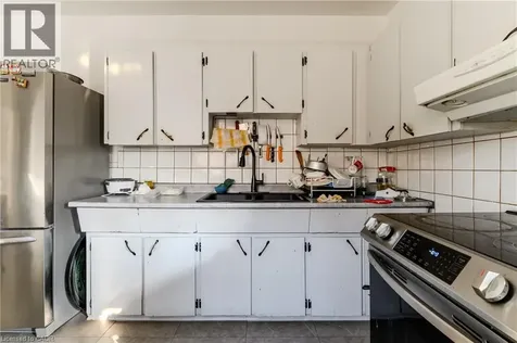126 Tisdale Street North Hamilton ON L8L 5M6