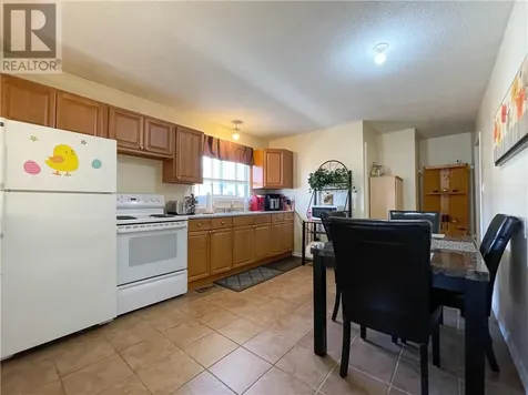 17 Clairmont Street Sudbury ON P3B 3S4