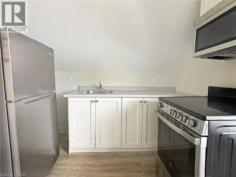 76 Wentworth Street South Hamilton ON L8N 2Y9