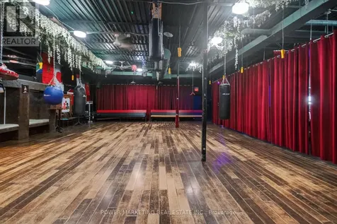858 Merivale Road Ottawa ON K1Z 5Z4