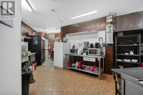 858 Merivale Road Ottawa ON K1Z 5Z4
