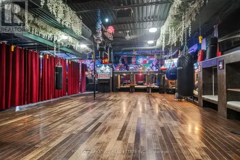 858 Merivale Road Ottawa ON K1Z 5Z4