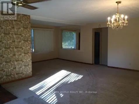 39 Windsor Drive Whitchurch-stouffville ON L4A 7X3