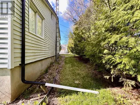 39 Windsor Drive Whitchurch-stouffville ON L4A 7X3