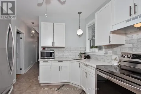 74 Cobourg Street Stratford ON N5A 3E6
