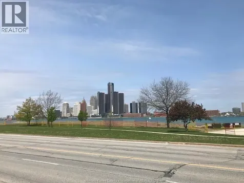 849 Riverside Drive East Windsor ON N9A 2T4