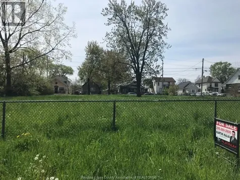 849 Riverside Drive East Windsor ON N9A 2T4