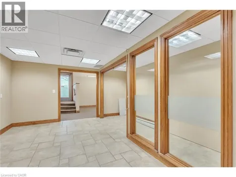735 Bridge Street West Waterloo ON N2V 2H1