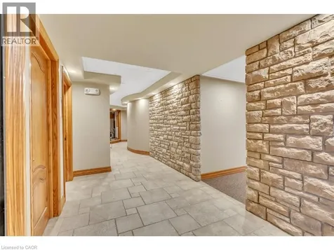 735 Bridge Street West Waterloo ON N2V 2H1