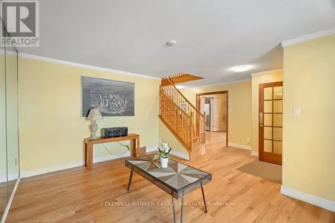 1040 Karsh Drive Ottawa ON K1G 4M9