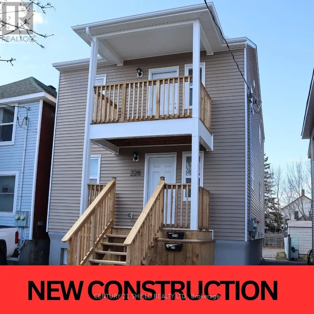 228-228A Carleton Street Cornwall ON K6H 4X4