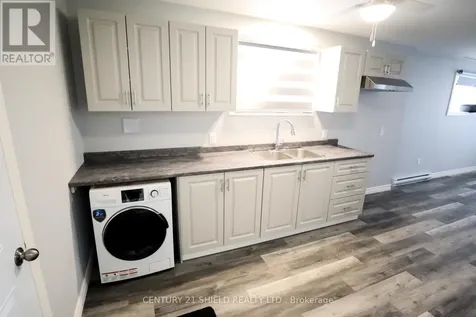 228-228A Carleton Street Cornwall ON K6H 4X4