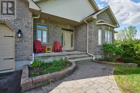 6574 Adrian Court South Glengarry ON K6H 7J1