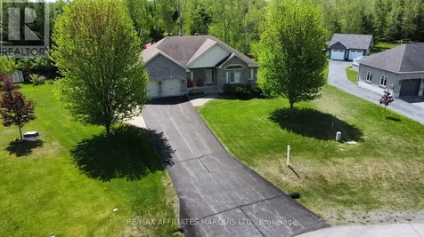 6574 Adrian Court South Glengarry ON K6H 7J1