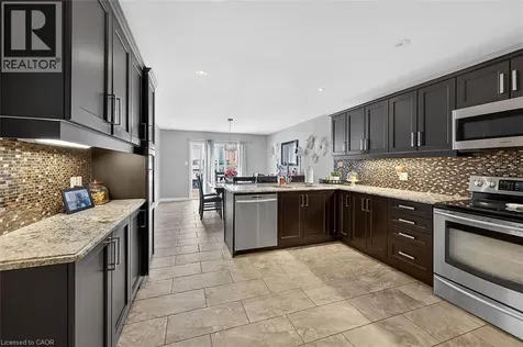 71 Jessica Street Hamilton ON L8W 4A3